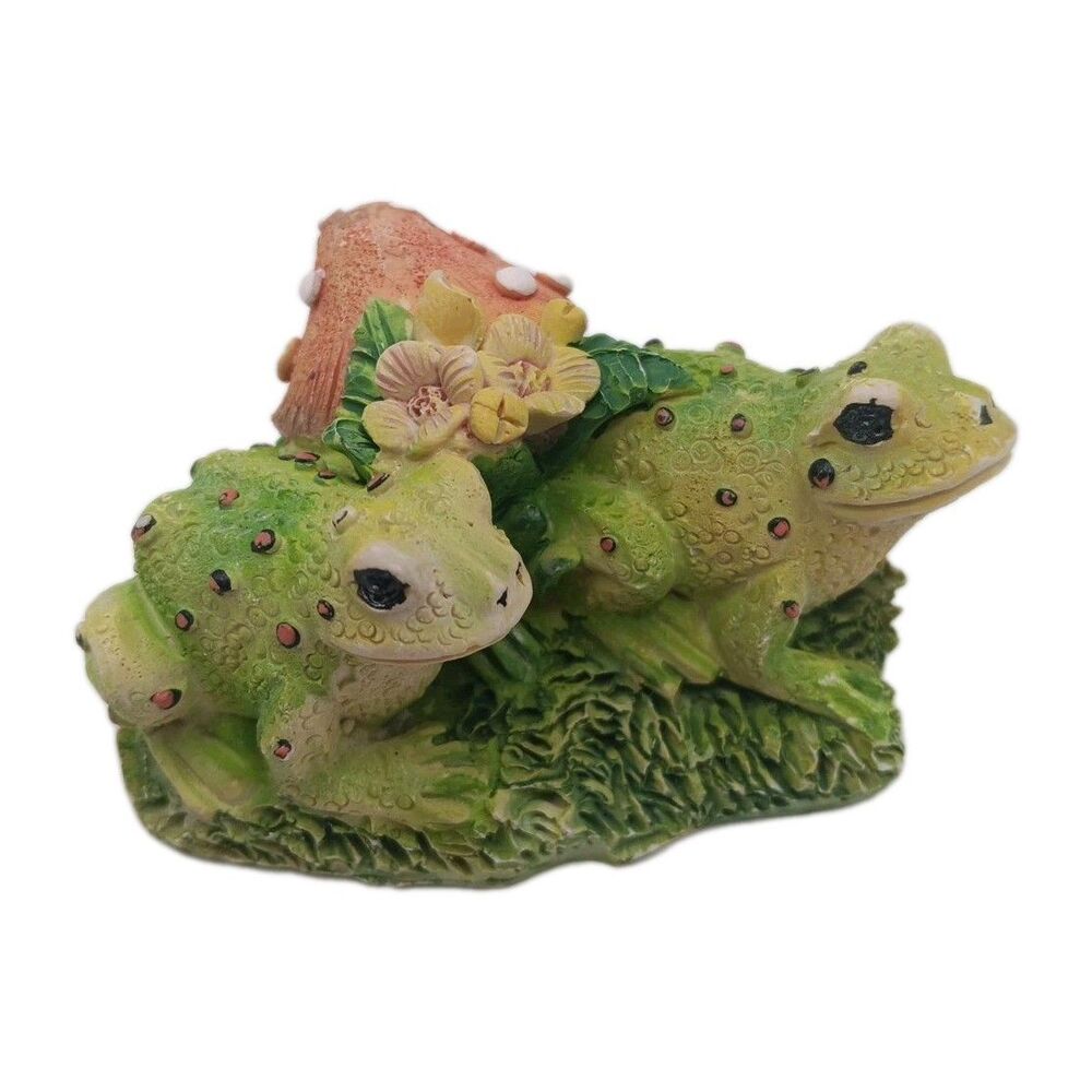 VTG Frogs Toads Mushroom Lilies Figurine Garden Sculpture Lawn Ornament Unique